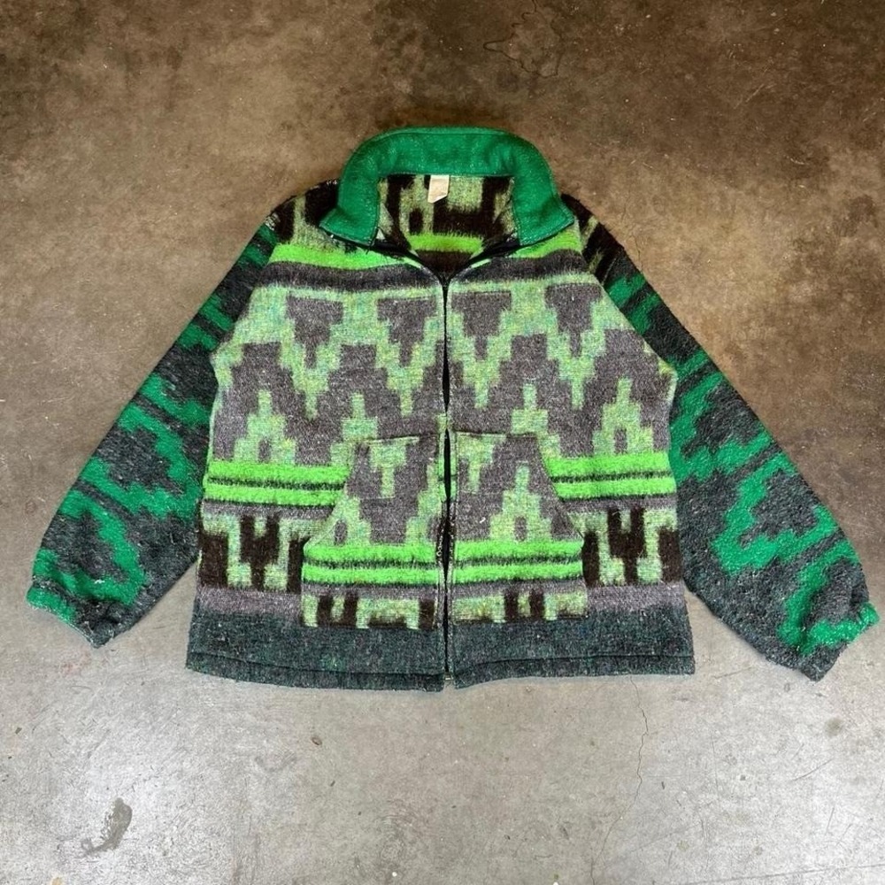 Vintage 90s green and black Aztec patterned zip up jacket made in Mexico Mens L